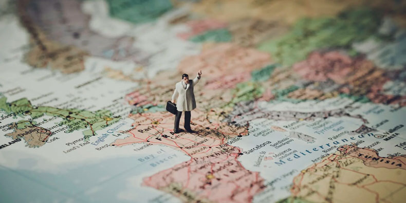 Transkripte automatisch in Sekunden übersetzen Transkripte automatisch in Sekunden übersetzen